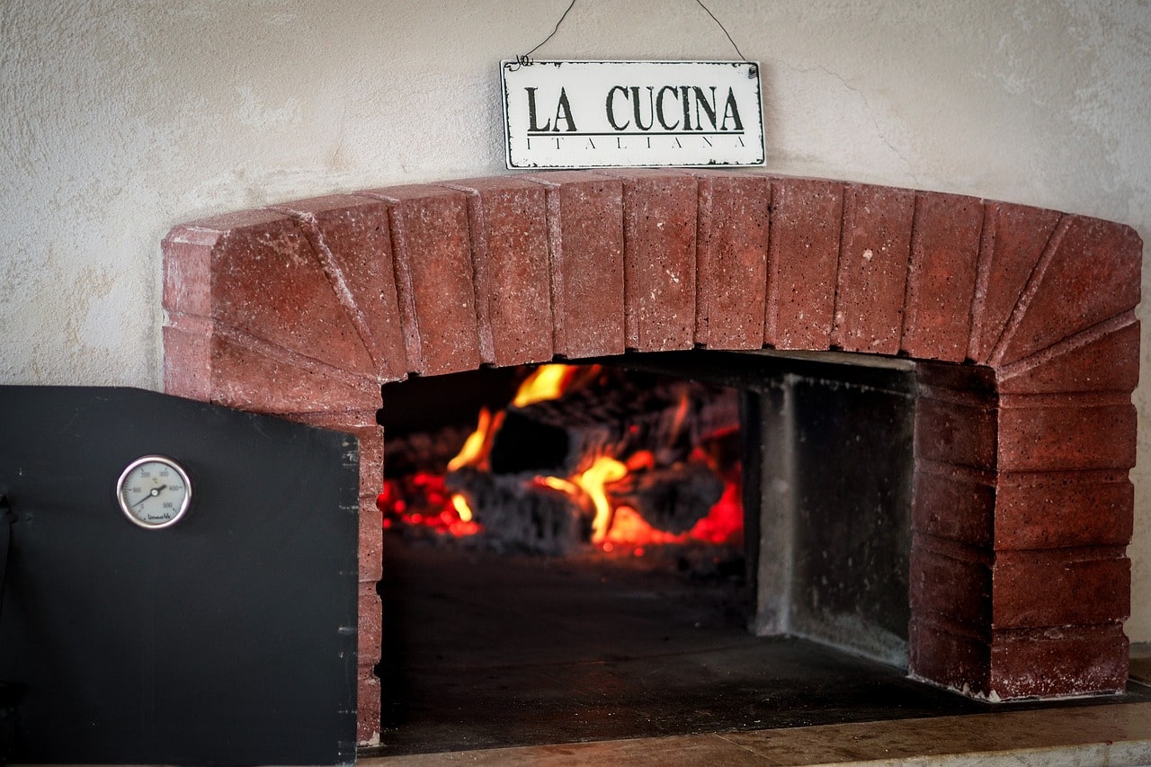 High-Quality Pizza Ovens and Grills Available in Glenview, IL Premium Pizza Ovens and Grills in Glenview, Illinois